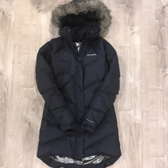 Columbia Dark Jacket with Fur Hood - Picture 1 of 4